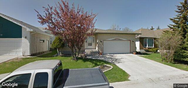 Photo of 255 Columbia Drive in Winnipeg, Manitoba