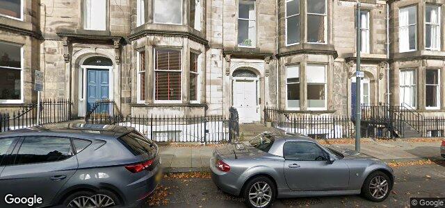 27 Eglinton Crescent（加拿大曼尼托巴省温尼伯市）房屋照片