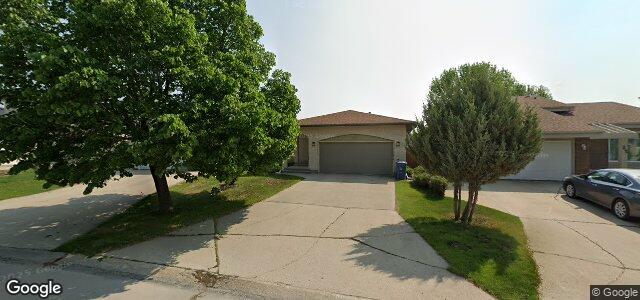 27 Invermere Street（加拿大曼尼托巴省温尼伯市）房屋照片