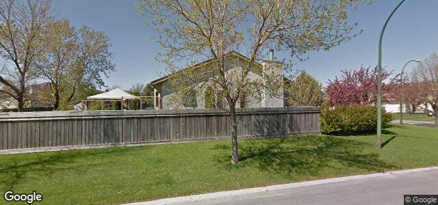 35 Saxon Bay（加拿大曼尼托巴省温尼伯市）房屋照片