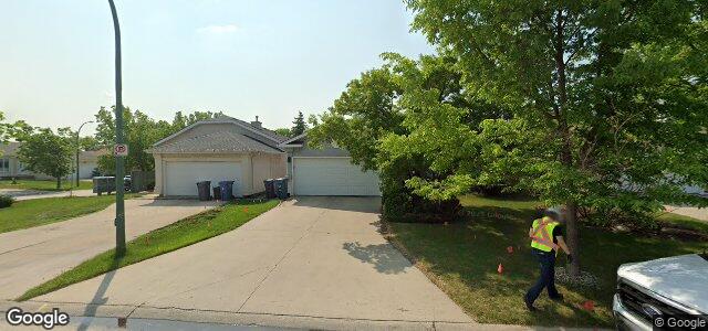 64 Invermere Street（加拿大曼尼托巴省温尼伯市）房屋照片