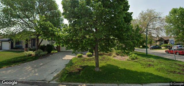 Larawan ng 66 Pincarrow Road sa Winnipeg, Manitoba