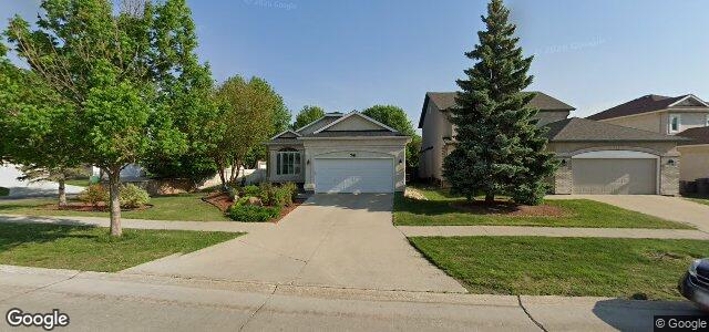 721 Scurfield Boulevard（加拿大曼尼托巴省温尼伯市）房屋照片