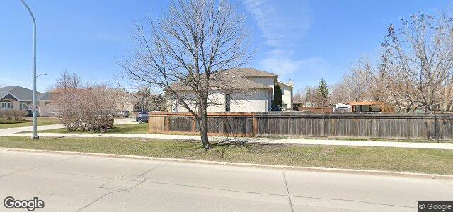 Photo of 80 Hillberry Bay in Winnipeg, Manitoba