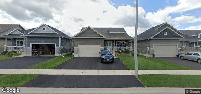 122 Wildwood C Park（加拿大曼尼托巴省温尼伯市）房屋照片