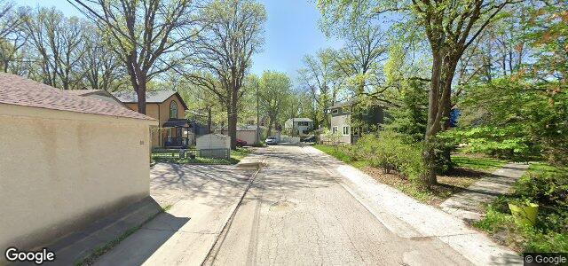 82 Wildwood E Park（加拿大曼尼托巴省温尼伯市）房屋照片