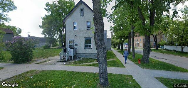 Larawan ng 290 Pritchard Avenue sa Winnipeg, Manitoba