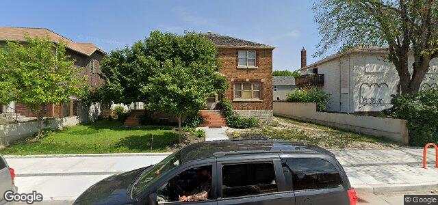 359 Selkirk Avenue（加拿大曼尼托巴省温尼伯市）房屋照片