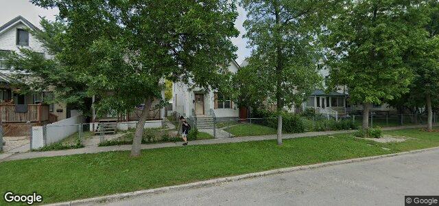 Photo of 361 Aberdeen Avenue in Winnipeg, Manitoba
