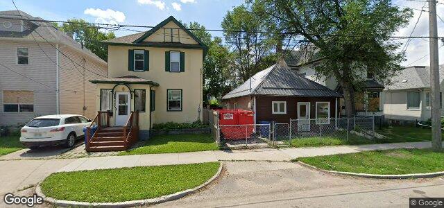 390 Burrows Avenue（加拿大曼尼托巴省温尼伯市）房屋照片