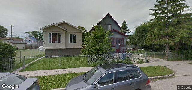 Photo of 460 Magnus Avenue in Winnipeg, Manitoba