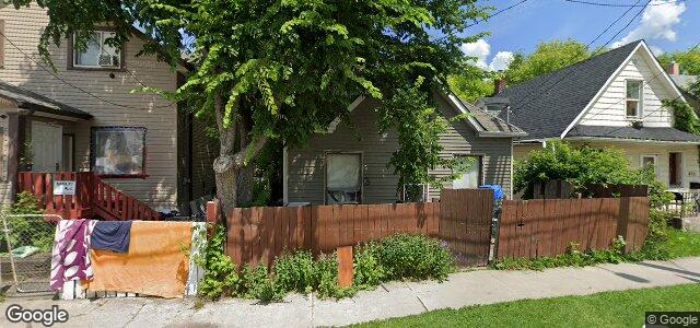 477 Magnus Avenue（加拿大曼尼托巴省温尼伯市）房屋照片