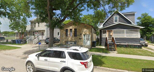 581 Burrows Avenue（加拿大曼尼托巴省温尼伯市）房屋照片