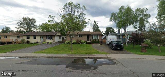 Larawan ng 582 Redwood Avenue sa Winnipeg, Manitoba
