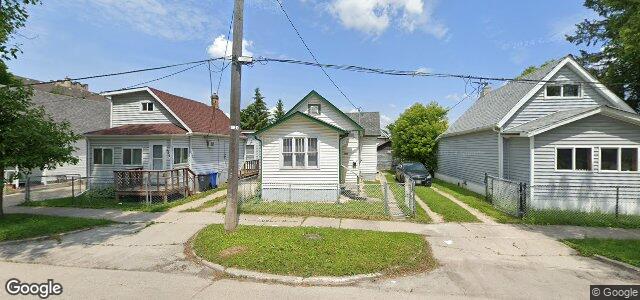 627 Magnus Avenue（加拿大曼尼托巴省温尼伯市）房屋照片