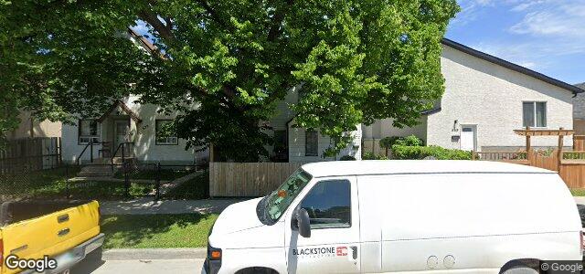 671 Burrows Avenue（加拿大曼尼托巴省温尼伯市）房屋照片