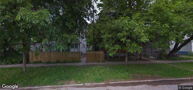 677 Manitoba Avenue（加拿大曼尼托巴省温尼伯市）房屋照片