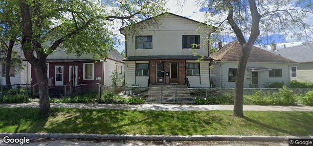 Larawan ng 682 Aberdeen Avenue sa Winnipeg, Manitoba