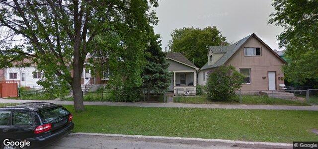 703 Manitoba Avenue（加拿大曼尼托巴省温尼伯市）房屋照片