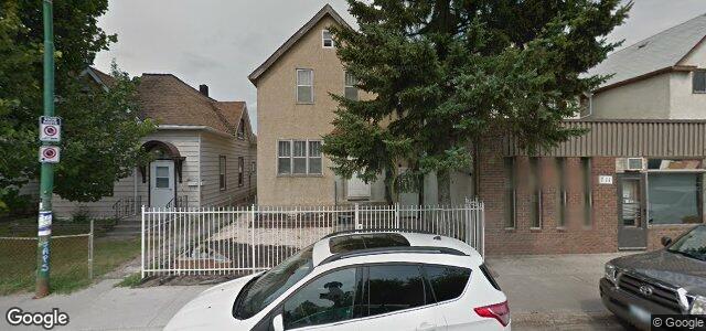 713 Selkirk Avenue（加拿大曼尼托巴省温尼伯市）房屋照片