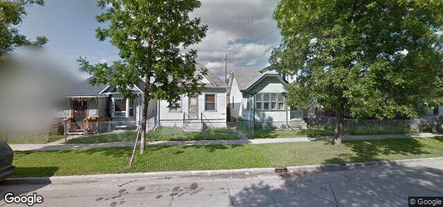 Larawan ng 729 Aberdeen Avenue sa Winnipeg, Manitoba