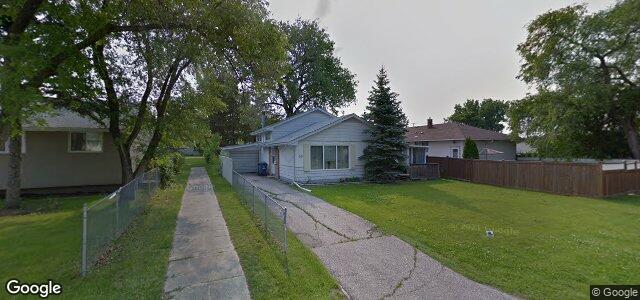 Photo of 10 Jubinville Bay in Winnipeg, Manitoba