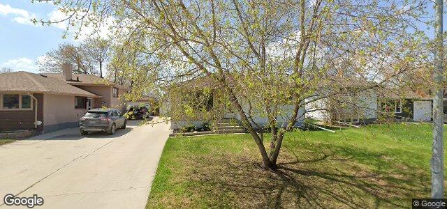 102 De Bourmont Bay（加拿大曼尼托巴省温尼伯市）房屋照片