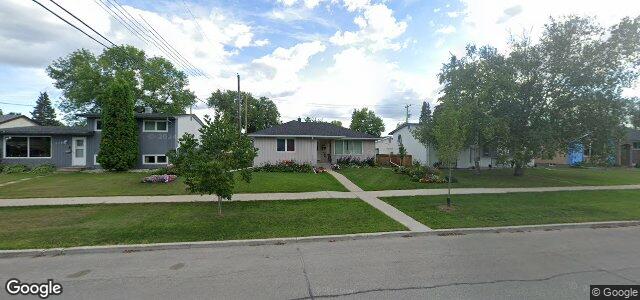 1172 Cottonwood Road（加拿大曼尼托巴省温尼伯市）房屋照片