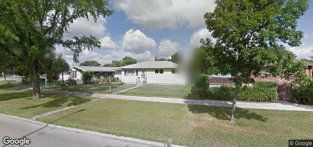 Larawan ng 1201 Cottonwood Road sa Winnipeg, Manitoba