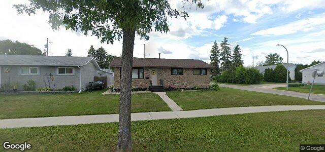 1221 Cottonwood Road（加拿大曼尼托巴省温尼伯市）房屋照片