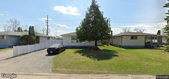 125 Crestwood Crescent（加拿大曼尼托巴省温尼伯市）房屋照片