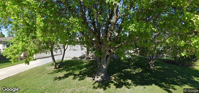 Larawan ng 141 Howden Road sa Winnipeg, Manitoba