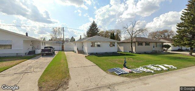 15 Lomond Boulevard（加拿大曼尼托巴省温尼伯市）房屋照片