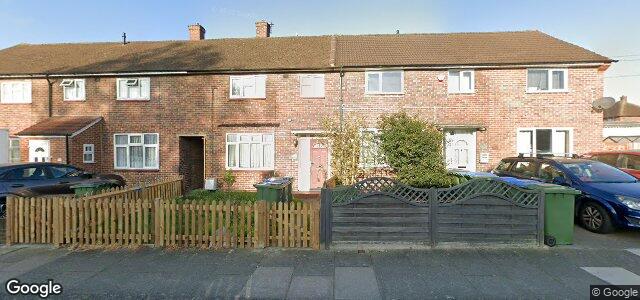 Photo of 16 Alderwood Road in Winnipeg, Manitoba