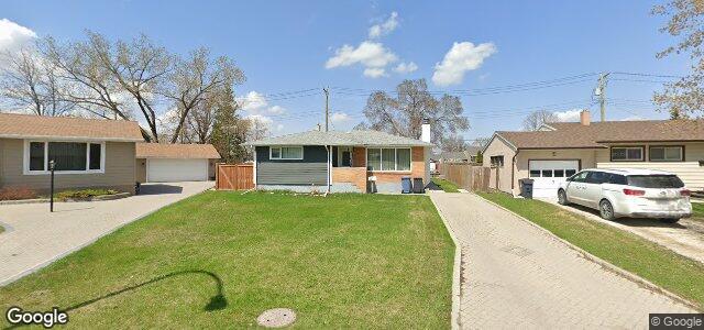 Photo of 17 Erie Bay in Winnipeg, Manitoba