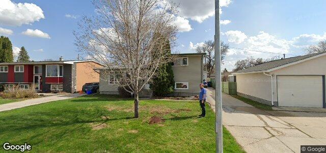 18 Northumbria Bay（加拿大曼尼托巴省温尼伯市）房屋照片