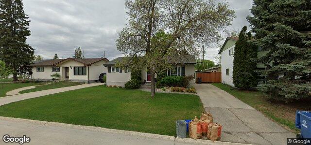 Photo of 21 Penticton Bay in Winnipeg, Manitoba