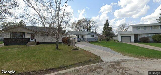 23 Lomond Boulevard（加拿大曼尼托巴省温尼伯市）房屋照片