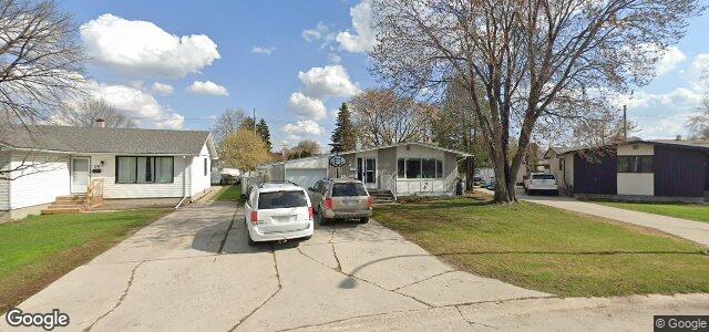 24 Northumbria Bay（加拿大曼尼托巴省温尼伯市）房屋照片