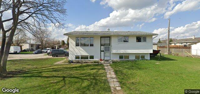 24 Peterboro Bay（加拿大曼尼托巴省温尼伯市）房屋照片