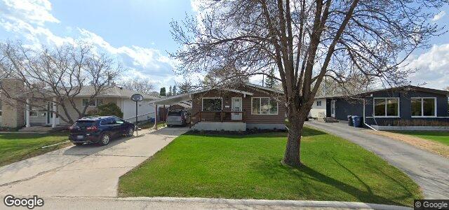 Photo of 27 Brebeuf Road in Winnipeg, Manitoba