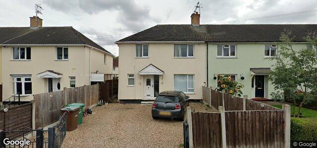 28 Conifer Crescent（加拿大曼尼托巴省温尼伯市）房屋照片