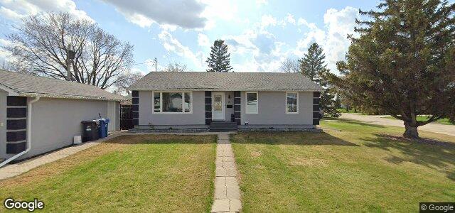 31 Lochinvar Avenue（加拿大曼尼托巴省温尼伯市）房屋照片