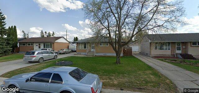 Photo of 35 Halliday Bay in Winnipeg, Manitoba