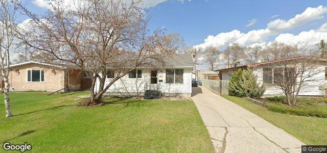 Photo of 40 Lochmoor Avenue in Winnipeg, Manitoba