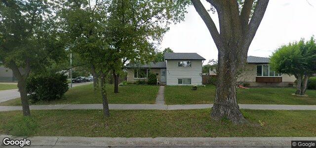 Larawan ng 405 Westmount Drive sa Winnipeg, Manitoba