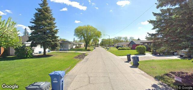 42 Blueberry Bay（加拿大曼尼托巴省温尼伯市）房屋照片