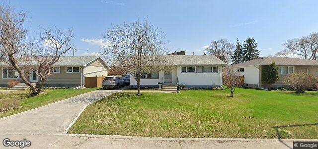 Photo of 43 Cypress Bay in Winnipeg, Manitoba