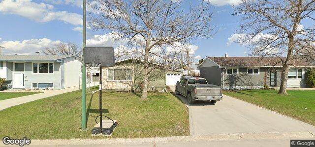 47 Peterboro Bay（加拿大曼尼托巴省温尼伯市）房屋照片