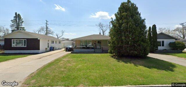 49 Crestwood Crescent（加拿大曼尼托巴省温尼伯市）房屋照片